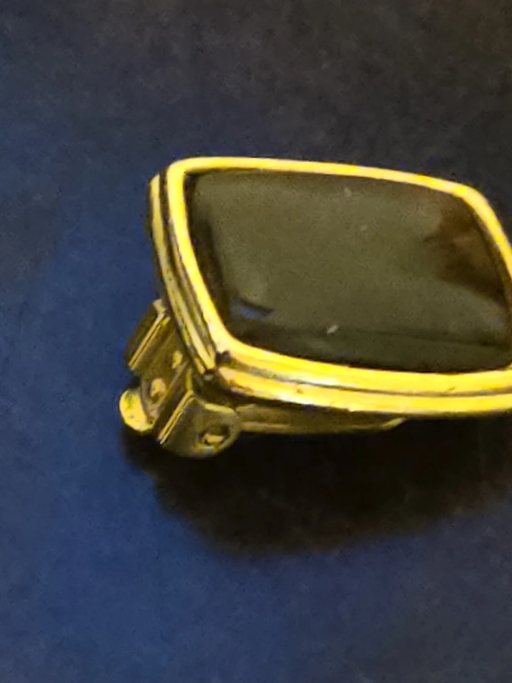 Gold-Tone Beown Stone Clip On Earings - Classic Womens Accessory